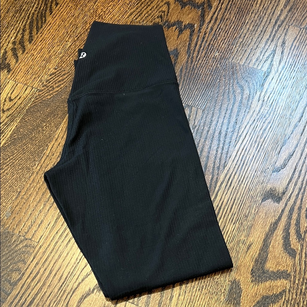 Black Ribbed Lululemon Leggings